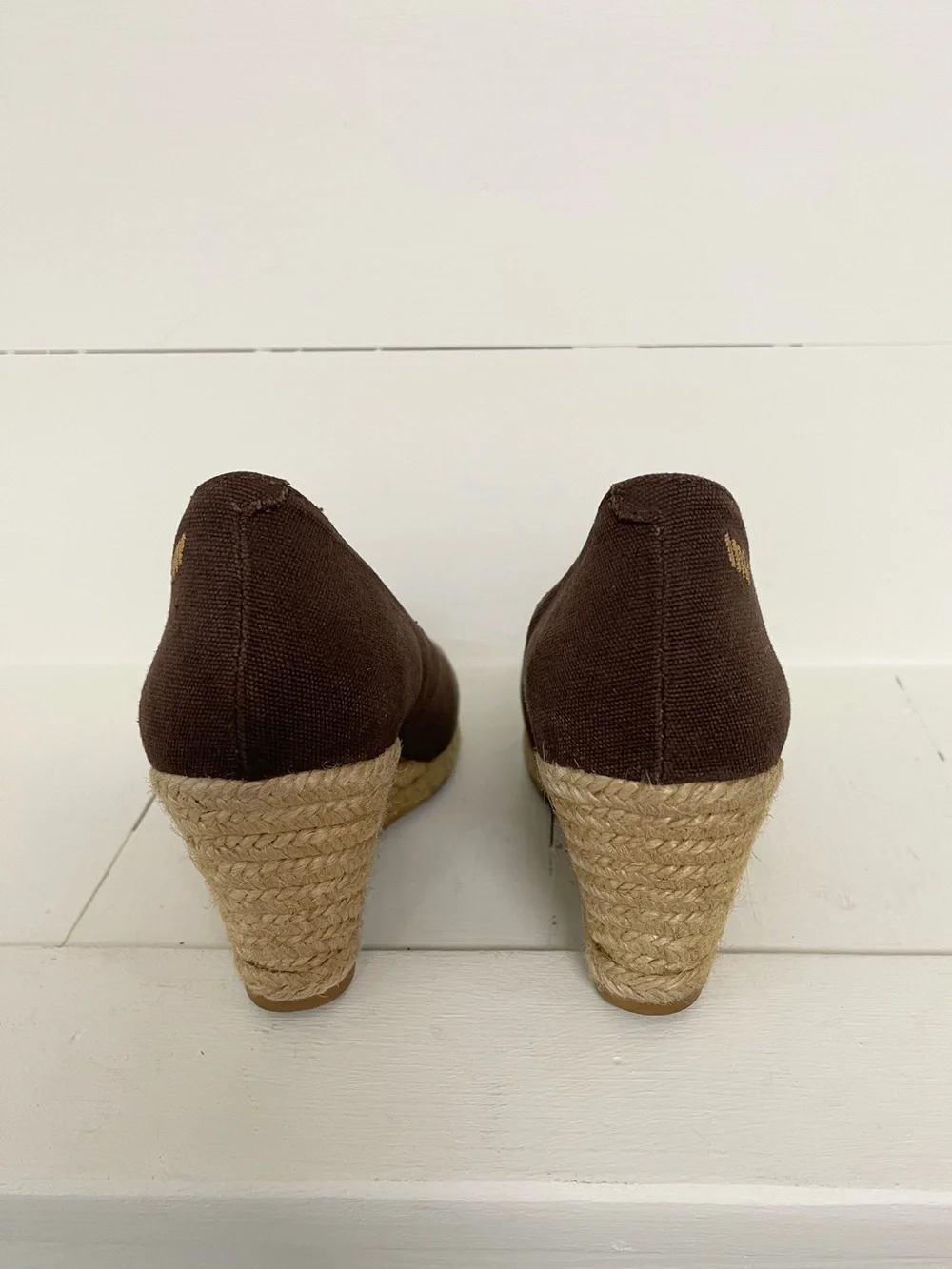 Viscata Barcelona brown canvas espadrille wedge pumps, size 36